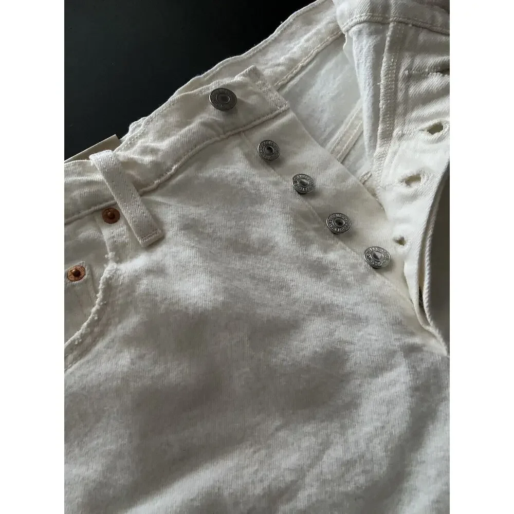 Ladies LEVI’S 501 High-Rise Button Fly Shorts sz 32 (NWT ) | Color: White